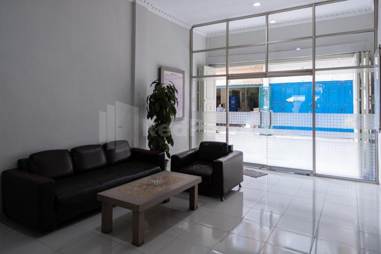 Hotel Carolina Transit Medan Exteriér fotografie