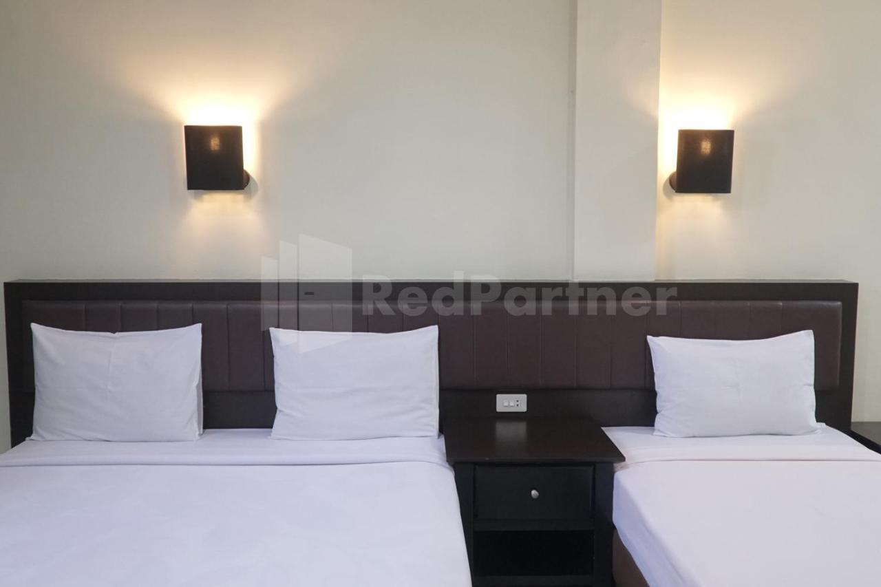 Hotel Carolina Transit Medan Exteriér fotografie