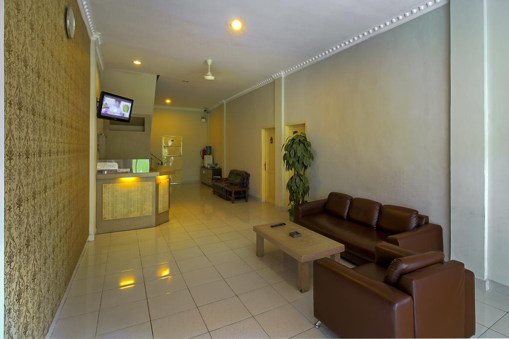 Hotel Carolina Transit Medan Exteriér fotografie